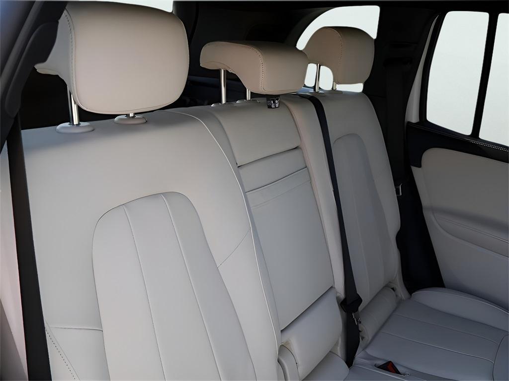 new 2025 Mercedes-Benz GLB 250 car, priced at $49,765