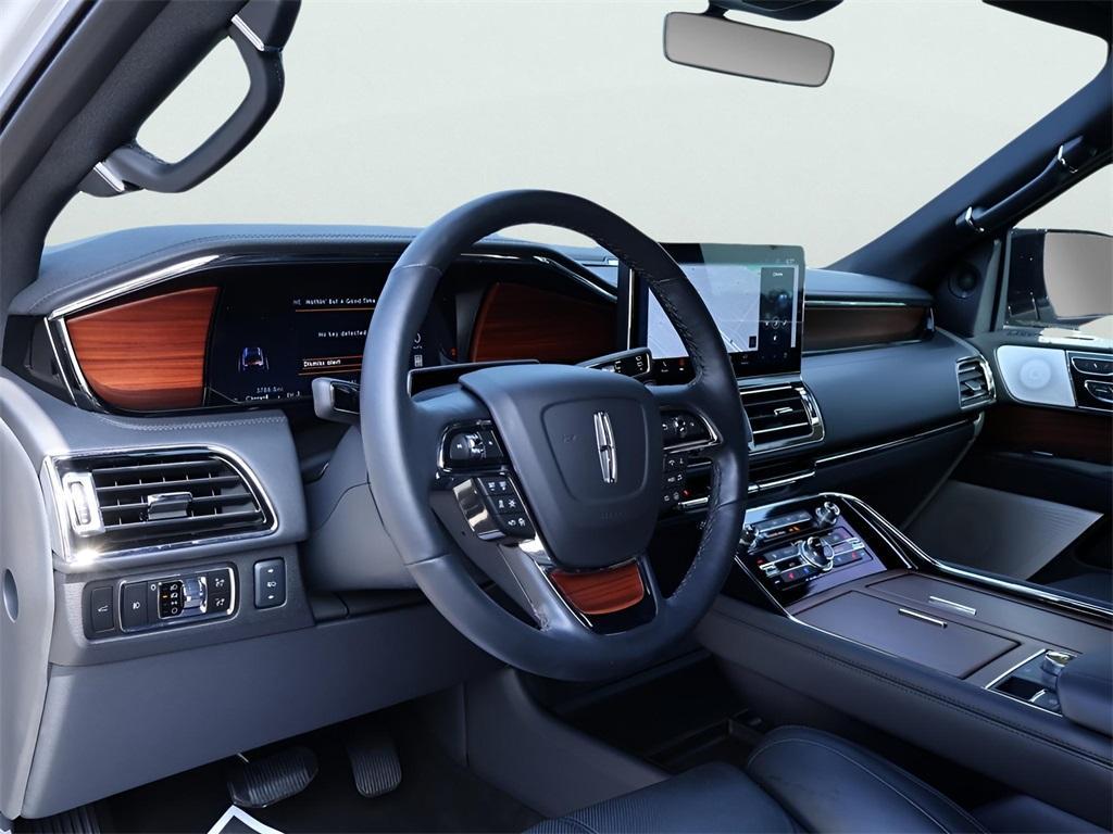 used 2024 Lincoln Navigator car, priced at $80,977