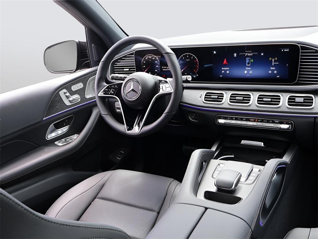 new 2025 Mercedes-Benz GLE 450 car, priced at $84,385