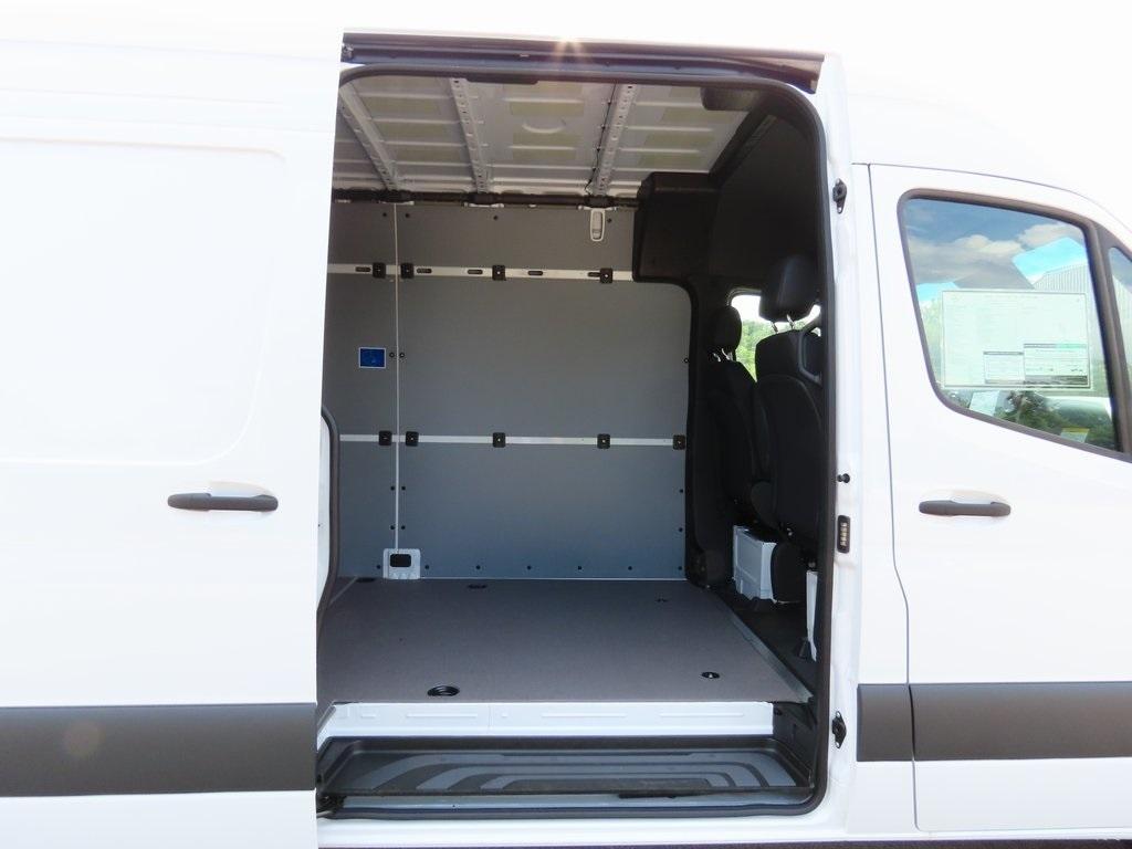 new 2024 Mercedes-Benz Sprinter 2500 car, priced at $66,983