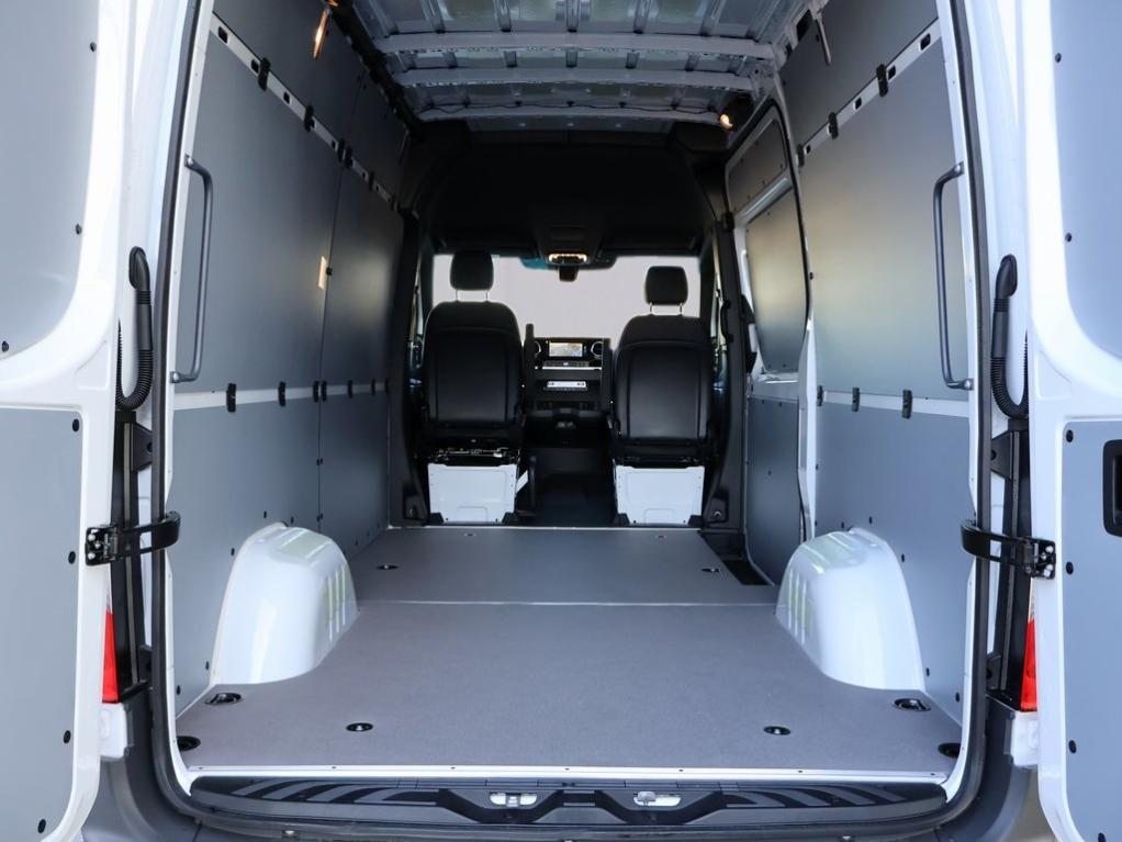 new 2025 Mercedes-Benz Sprinter 2500 car, priced at $65,619