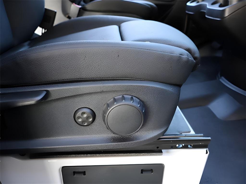 new 2025 Mercedes-Benz Sprinter 2500 car, priced at $65,619