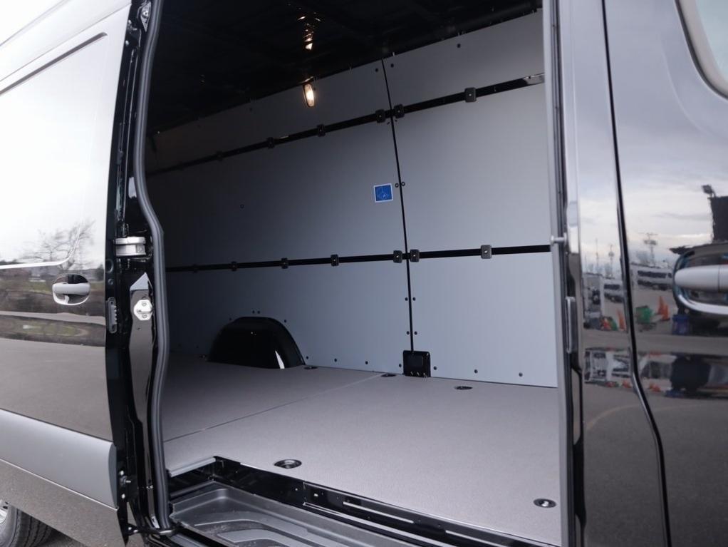 new 2024 Mercedes-Benz Sprinter 2500 car, priced at $70,597