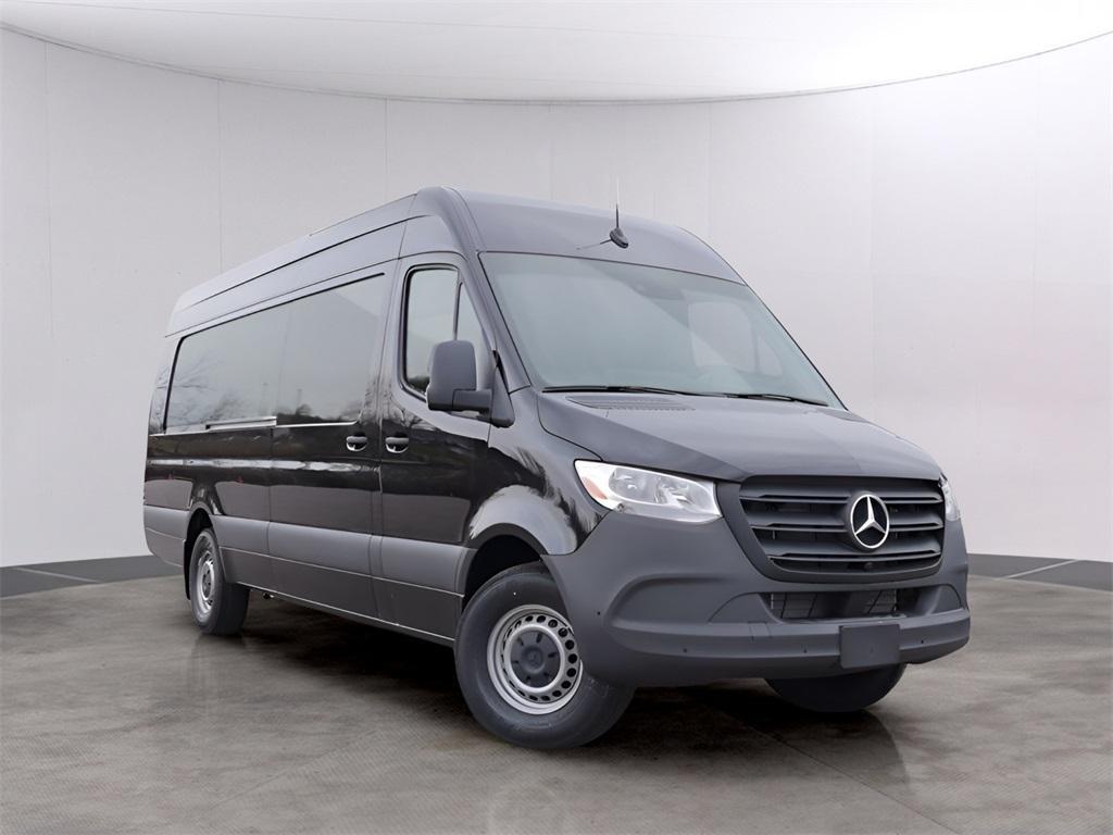 new 2024 Mercedes-Benz Sprinter 2500 car, priced at $70,597