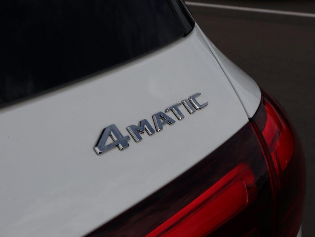 new 2026 Mercedes-Benz GLE 450 car, priced at $84,300