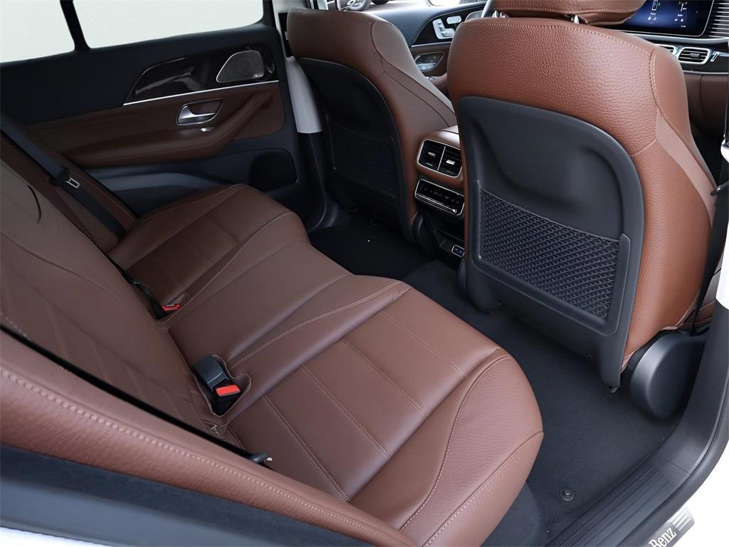 new 2026 Mercedes-Benz GLE 450 car, priced at $84,300