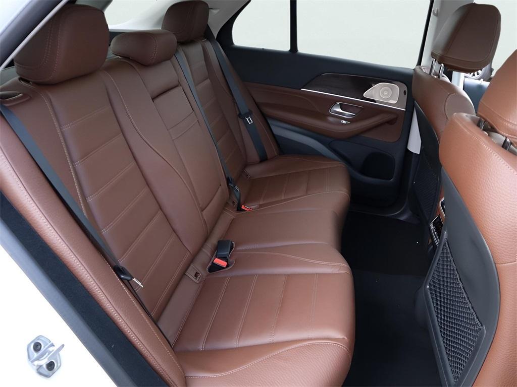 new 2026 Mercedes-Benz GLE 450 car, priced at $84,300