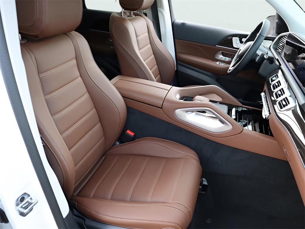 new 2026 Mercedes-Benz GLE 450 car, priced at $84,300