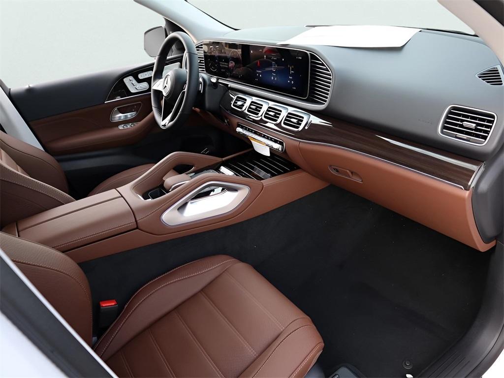 new 2026 Mercedes-Benz GLE 450 car, priced at $84,300