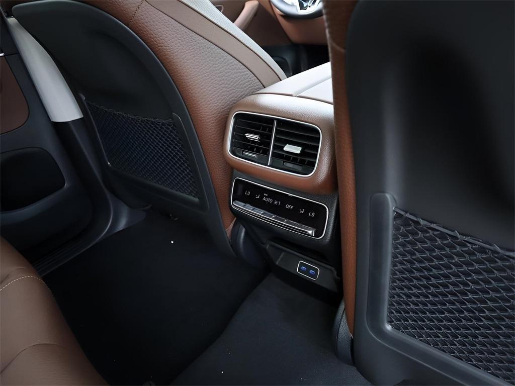 new 2026 Mercedes-Benz GLE 450 car, priced at $84,300