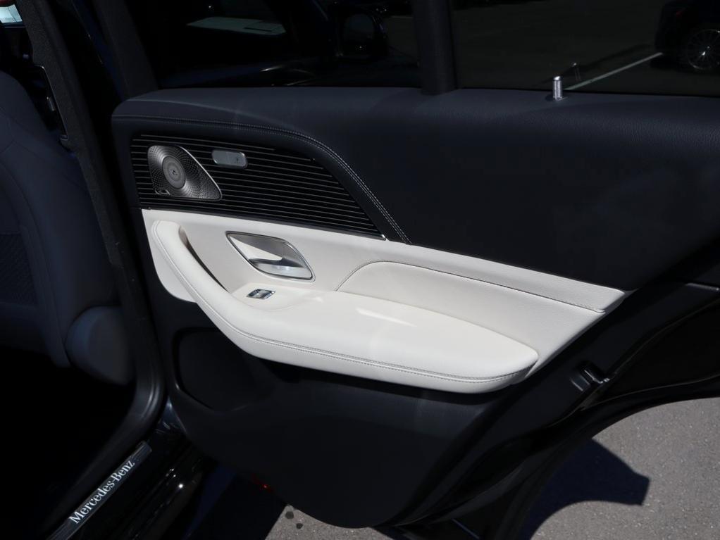 new 2026 Mercedes-Benz GLE 450 car, priced at $87,685