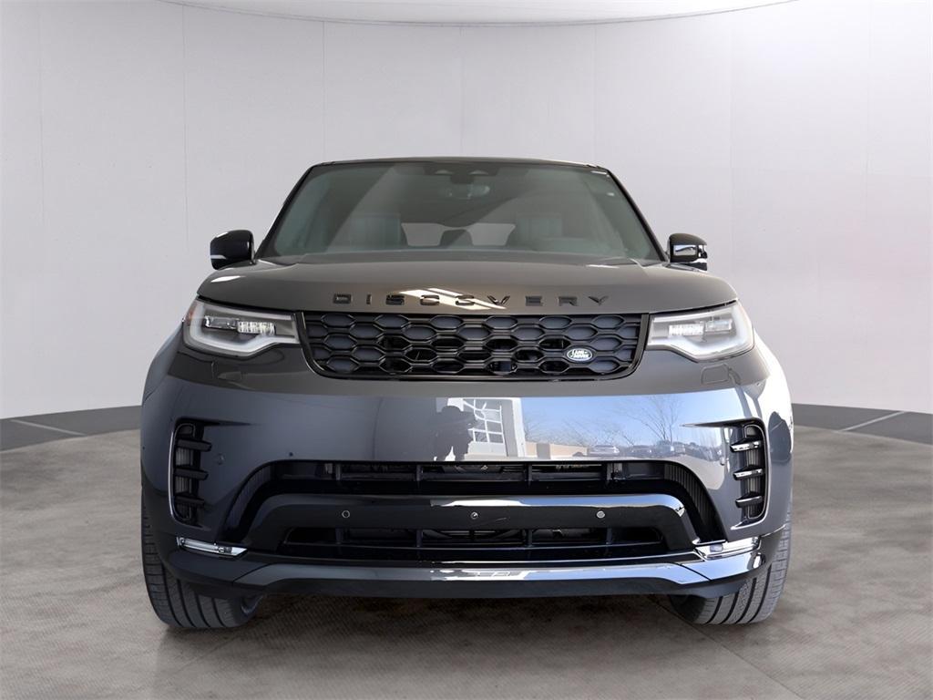 new 2025 Land Rover Discovery car, priced at $83,585