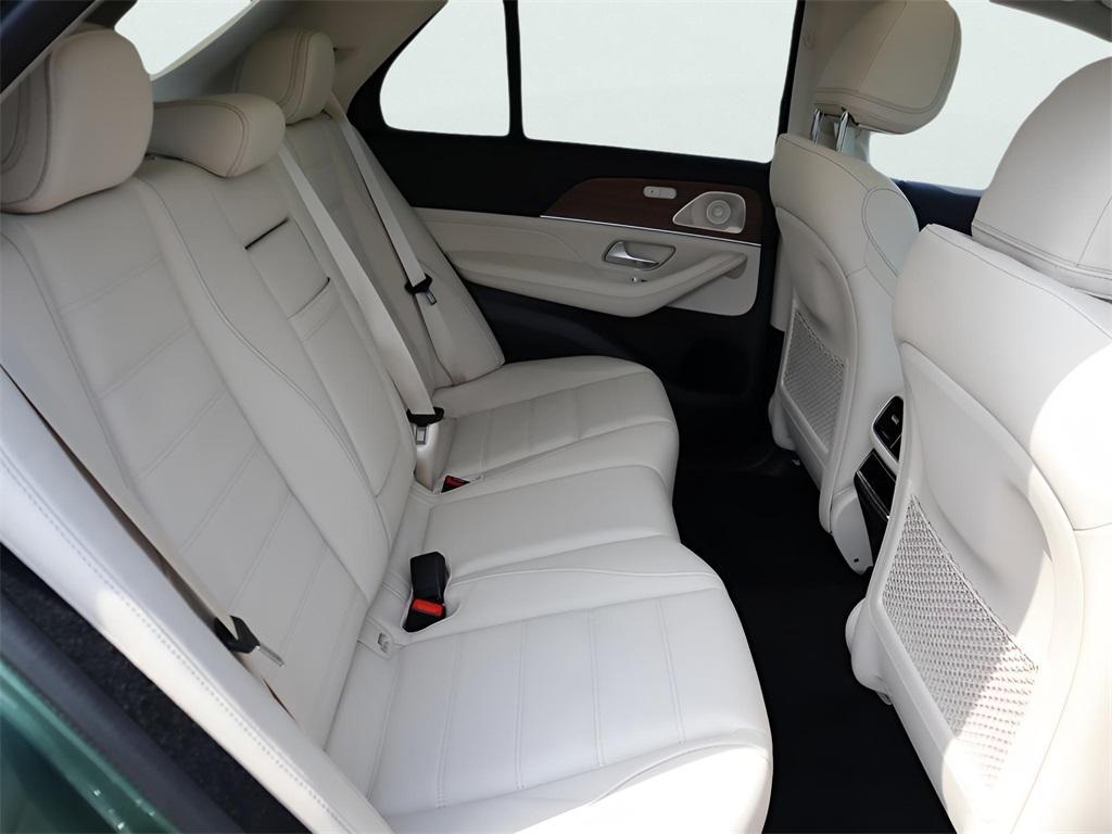 new 2026 Mercedes-Benz GLE 450 car, priced at $95,205