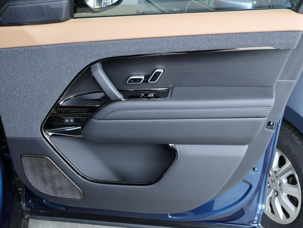 new 2025 Land Rover Range Rover Sport car, priced at $145,075