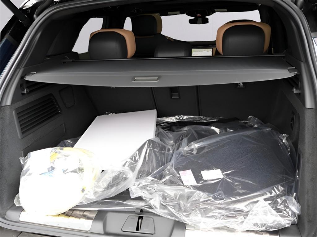 new 2025 Land Rover Range Rover Sport car, priced at $145,075