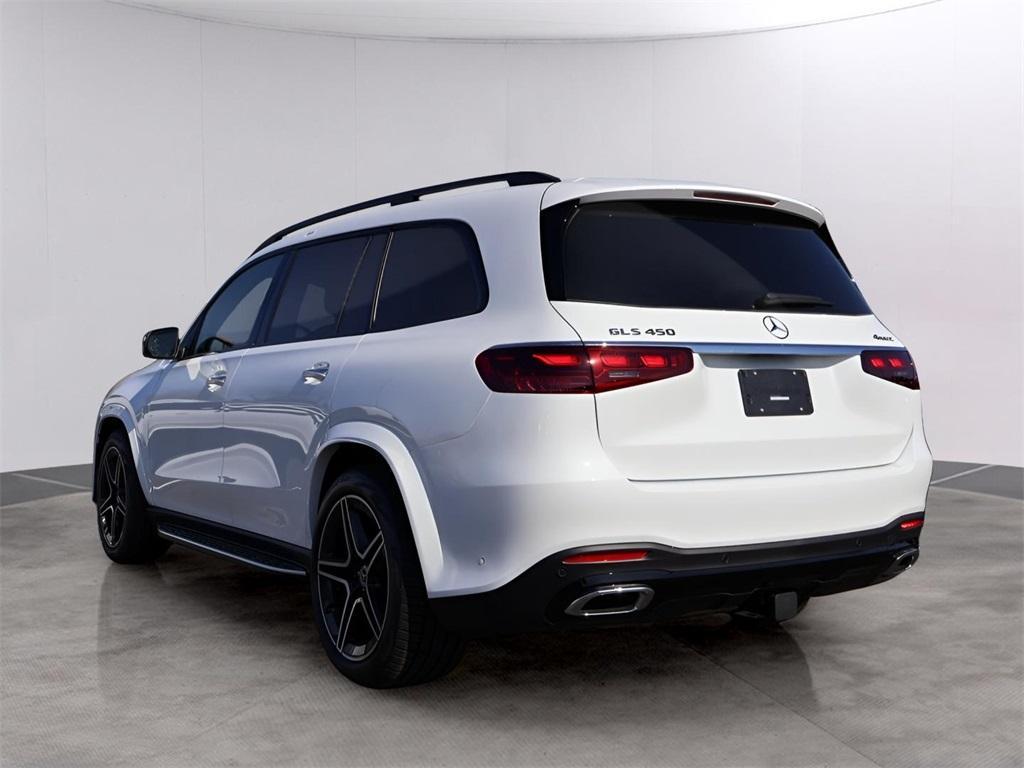 new 2025 Mercedes-Benz GLS 450 car, priced at $101,645