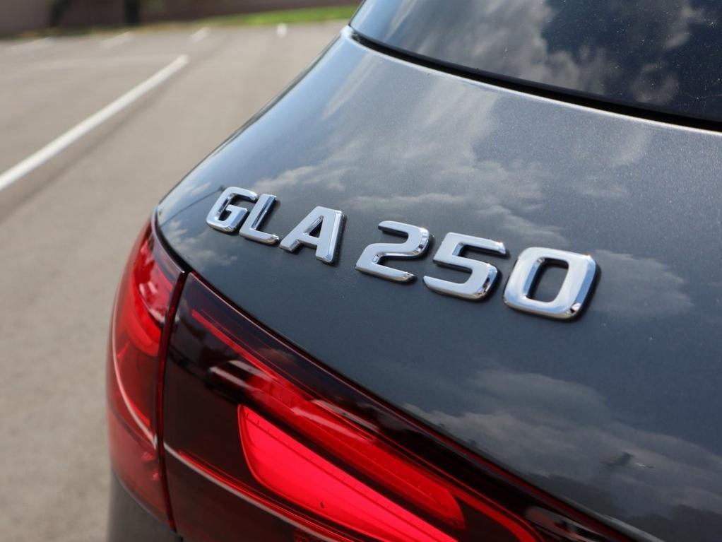 new 2026 Mercedes-Benz GLA 250 car, priced at $52,515