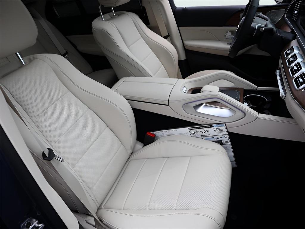 new 2026 Mercedes-Benz GLE 450e car, priced at $88,905