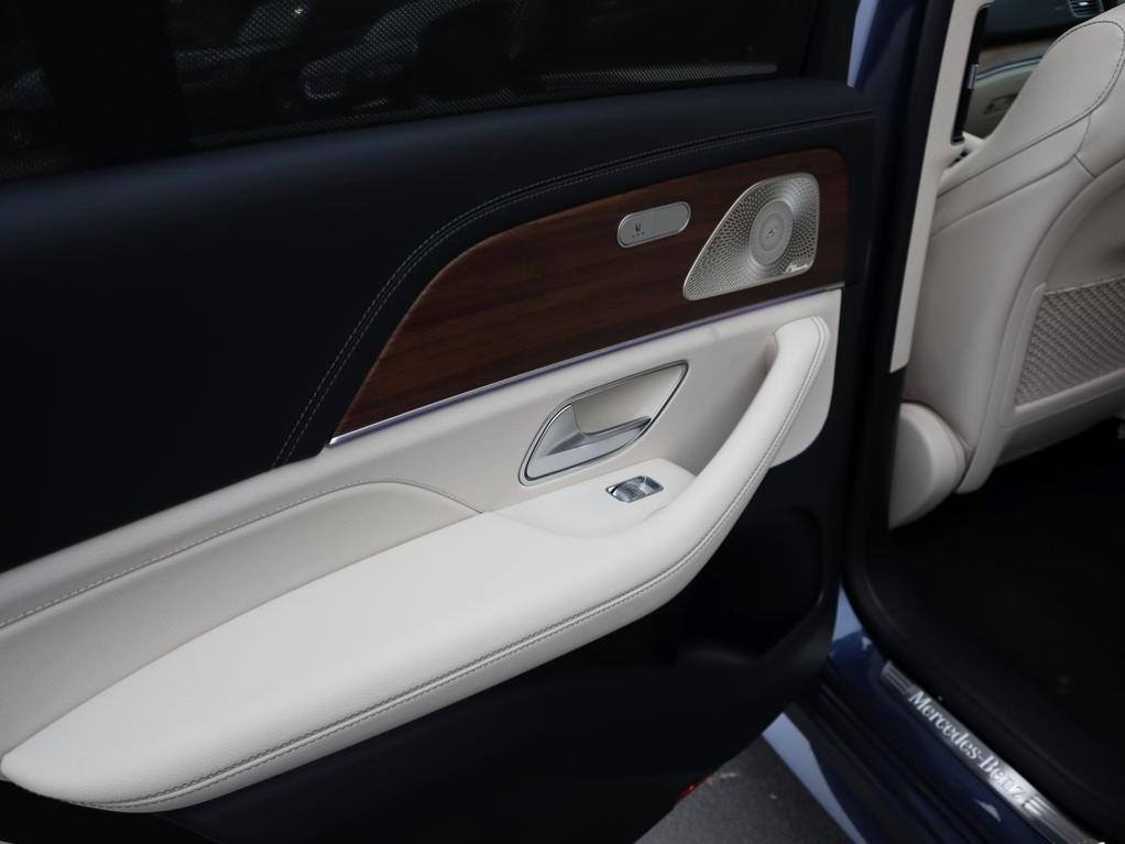 new 2026 Mercedes-Benz GLE 450e car, priced at $88,905