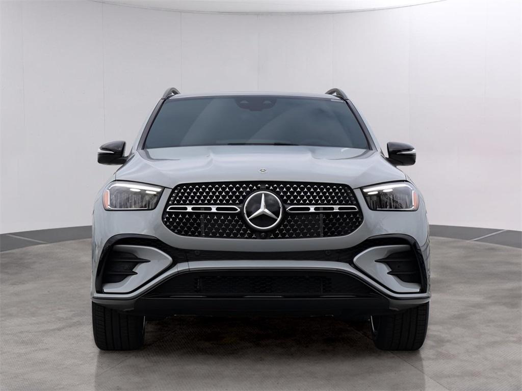 new 2025 Mercedes-Benz GLE 450 car, priced at $85,630