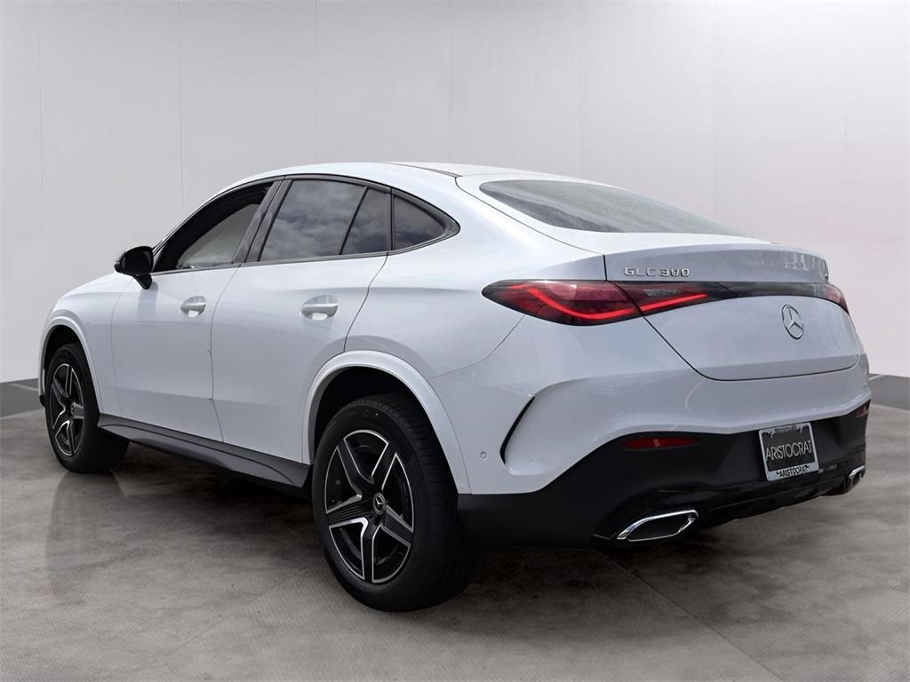 new 2025 Mercedes-Benz GLC 300 car, priced at $70,295
