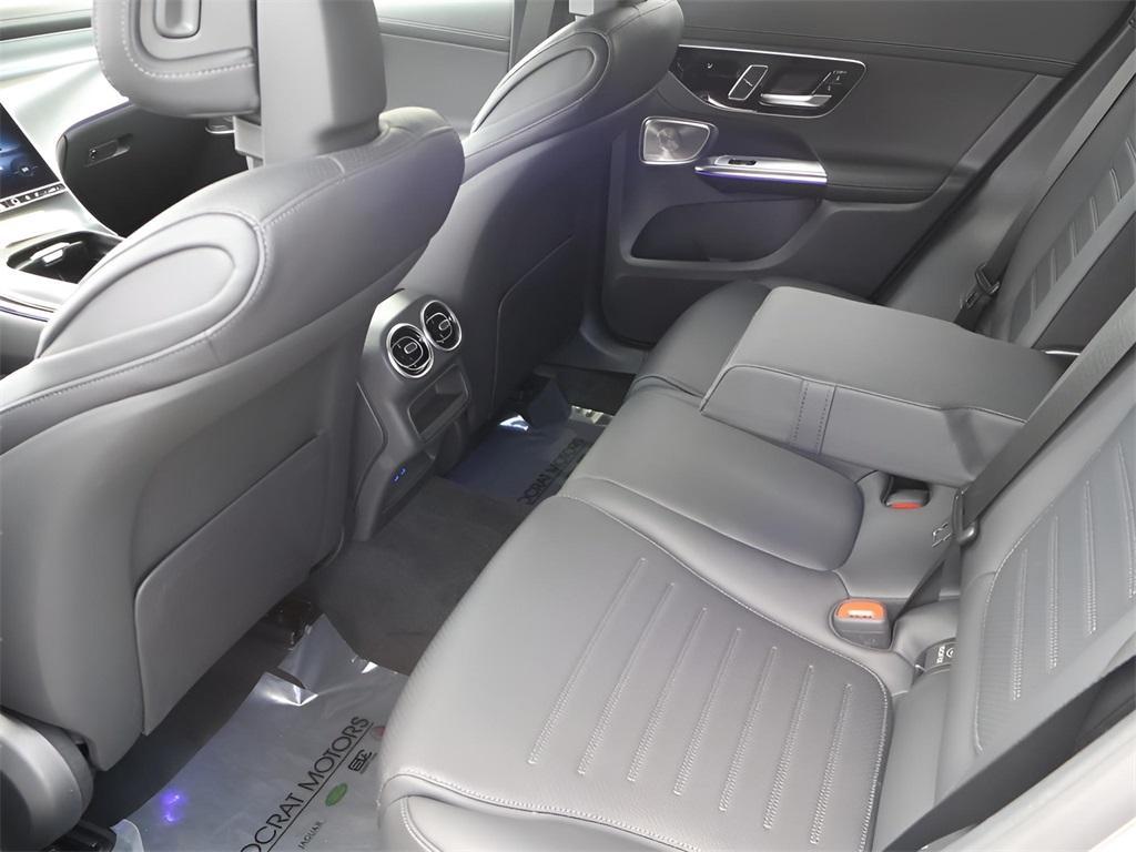 new 2025 Mercedes-Benz GLC 300 car, priced at $70,295
