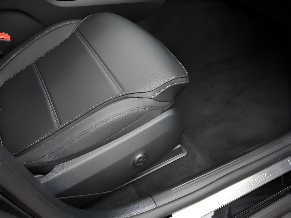 new 2025 Mercedes-Benz GLC 350e car, priced at $62,050