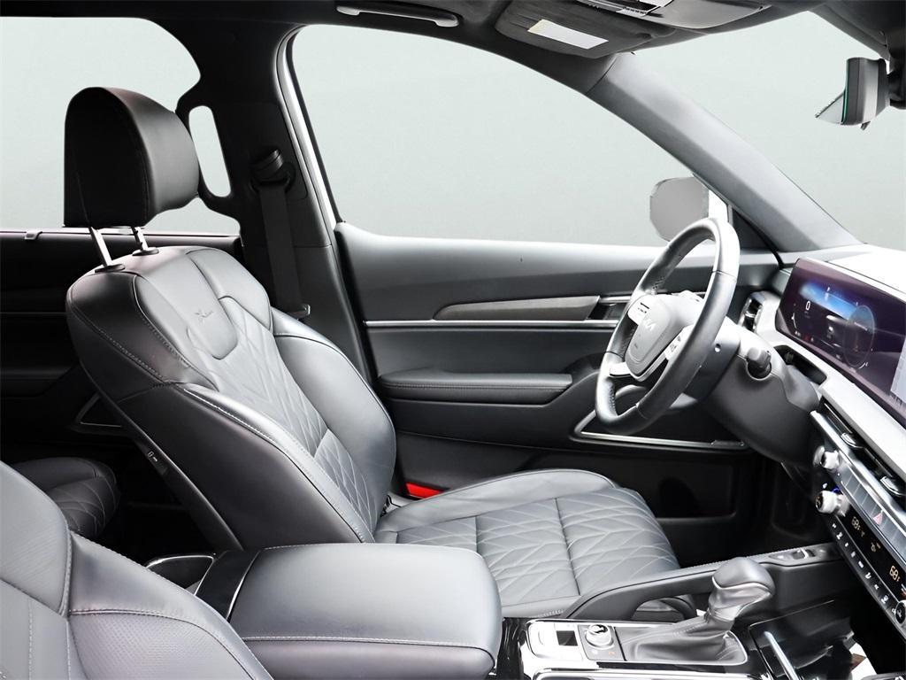 used 2023 Kia Telluride car, priced at $42,777