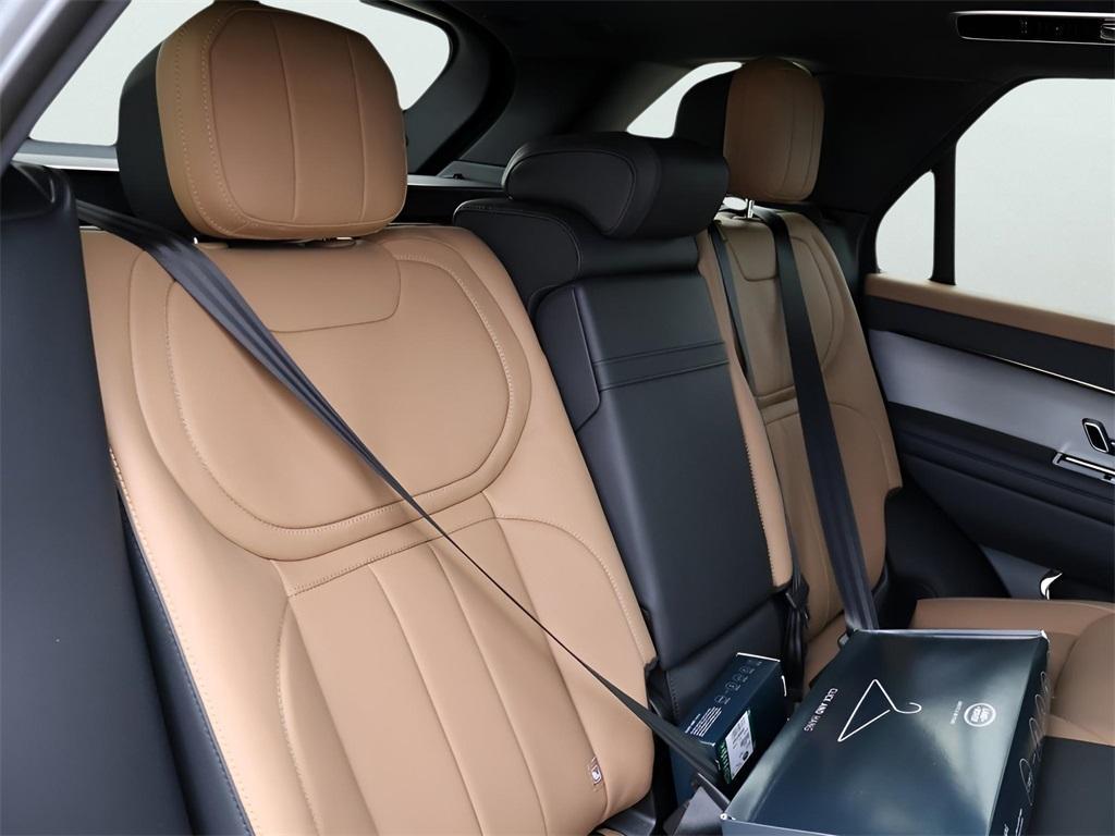 new 2025 Land Rover Range Rover Sport car, priced at $105,445