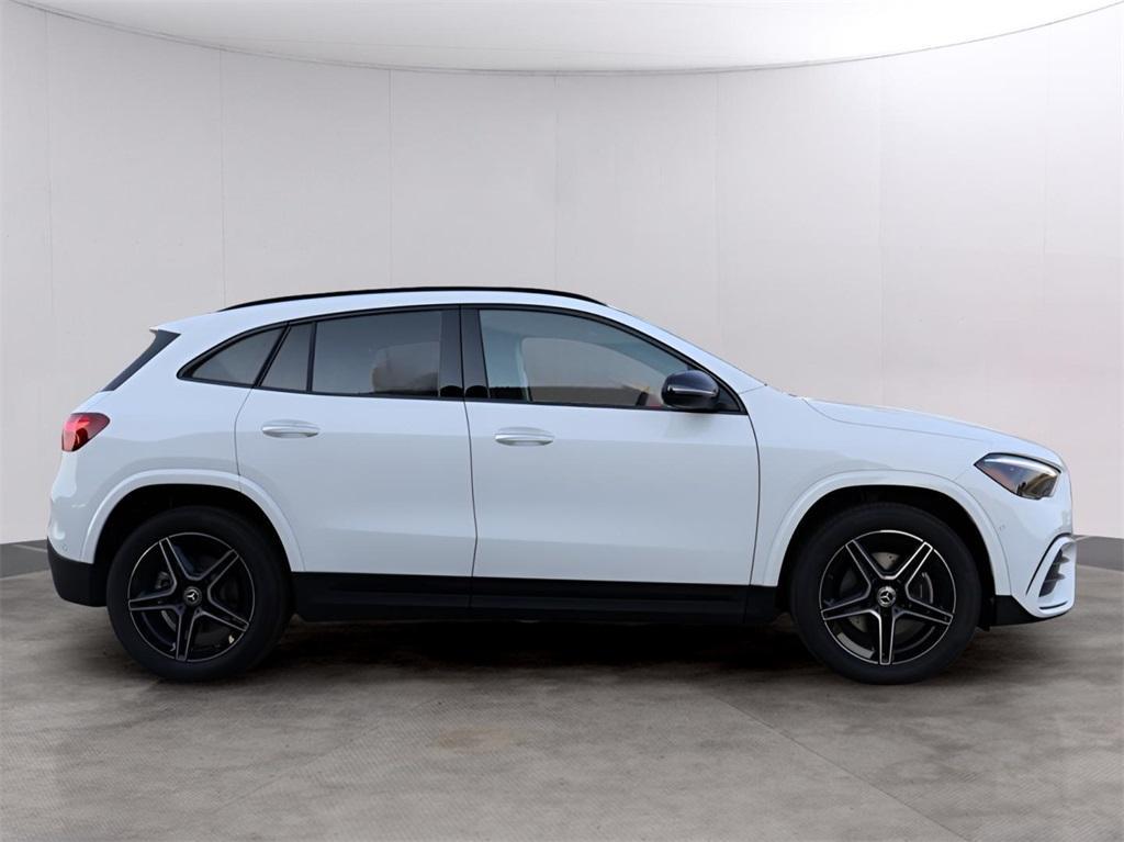 new 2025 Mercedes-Benz GLA 250 car, priced at $52,125