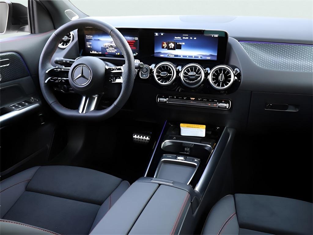 used 2025 Mercedes-Benz GLA 250 car, priced at $45,490
