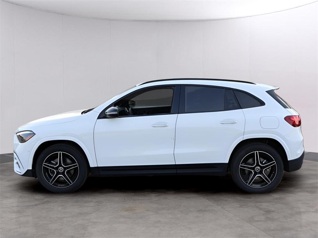 new 2025 Mercedes-Benz GLA 250 car, priced at $52,125