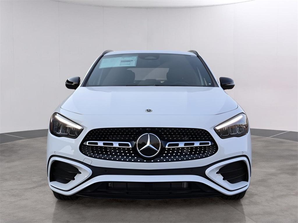 new 2025 Mercedes-Benz GLA 250 car, priced at $52,125