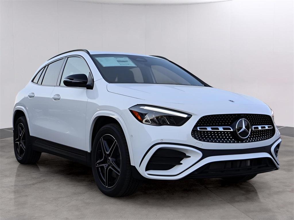 new 2025 Mercedes-Benz GLA 250 car, priced at $52,125