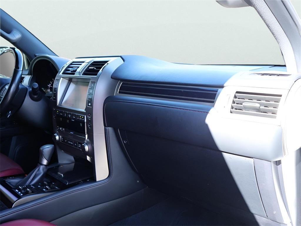 used 2020 Lexus GX 460 car, priced at $40,577