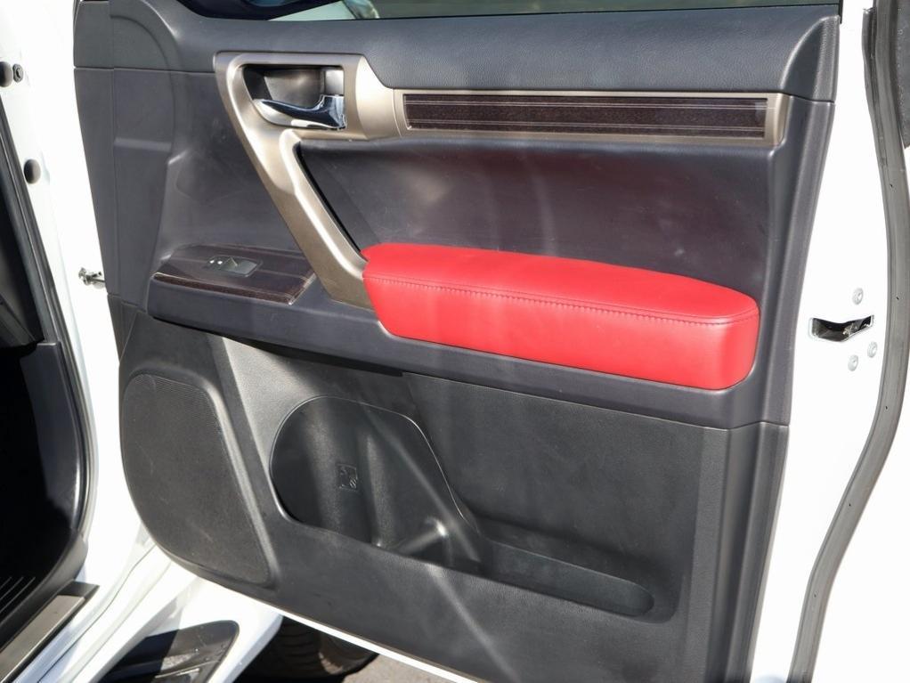 used 2020 Lexus GX 460 car, priced at $40,577