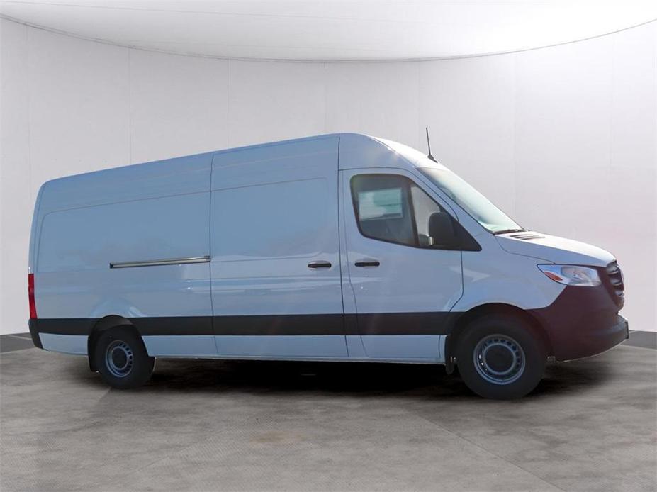 new 2024 Mercedes-Benz Sprinter 2500 car, priced at $67,057