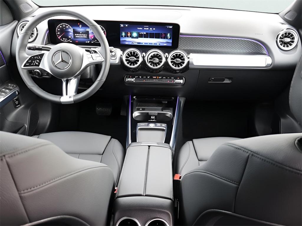new 2025 Mercedes-Benz GLB 250 car, priced at $49,595