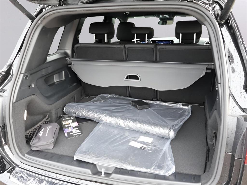 new 2025 Mercedes-Benz GLB 250 car, priced at $49,595