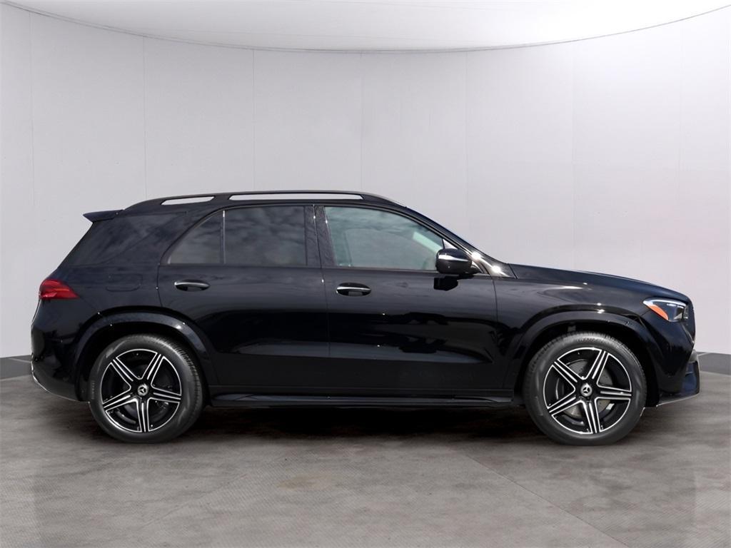new 2025 Mercedes-Benz GLE 450 car, priced at $87,075