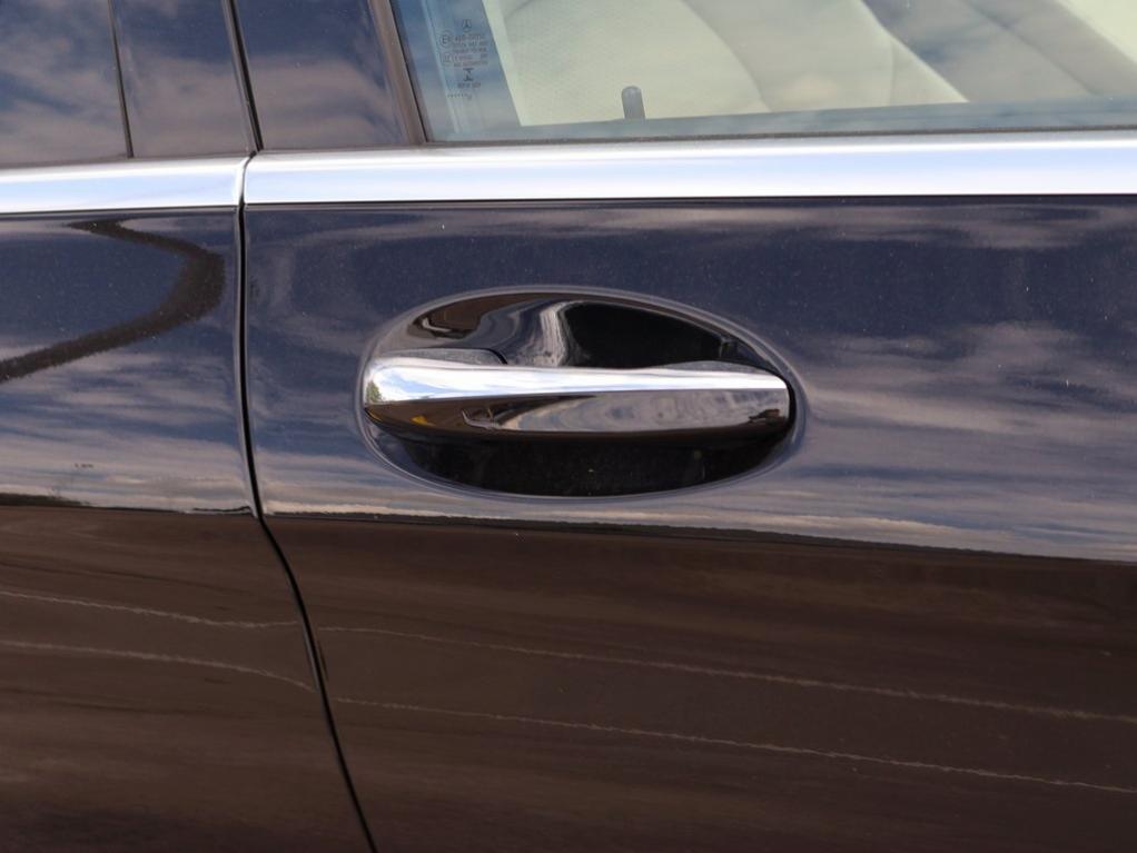 used 2022 Mercedes-Benz GLC 300 car, priced at $34,732