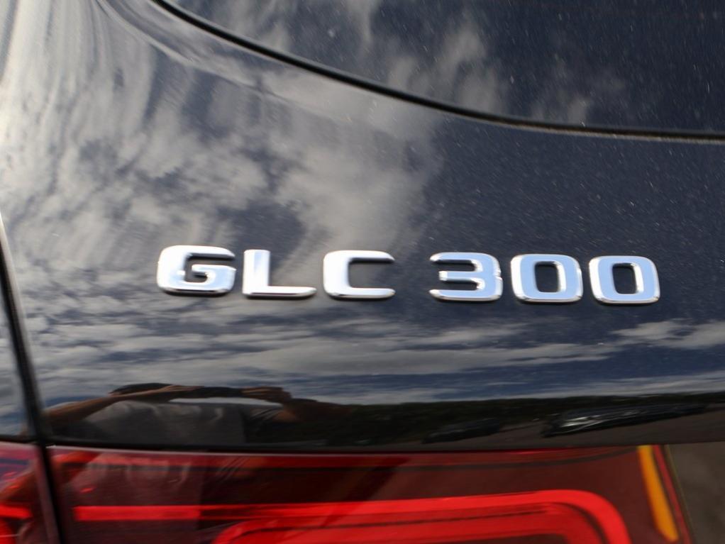 used 2022 Mercedes-Benz GLC 300 car, priced at $34,732