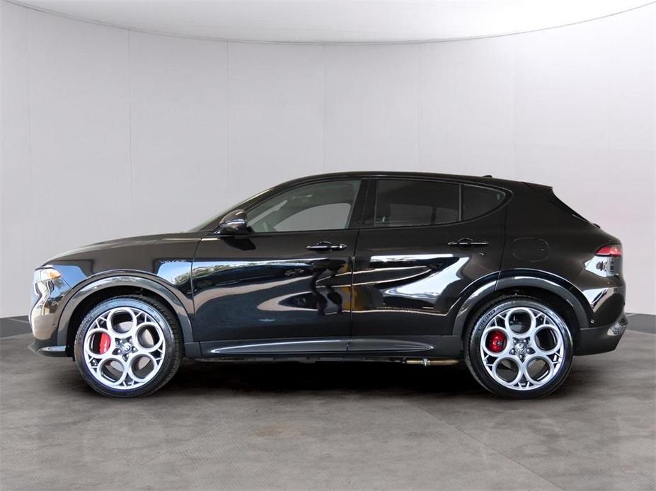 used 2024 Alfa Romeo Tonale car, priced at $43,577