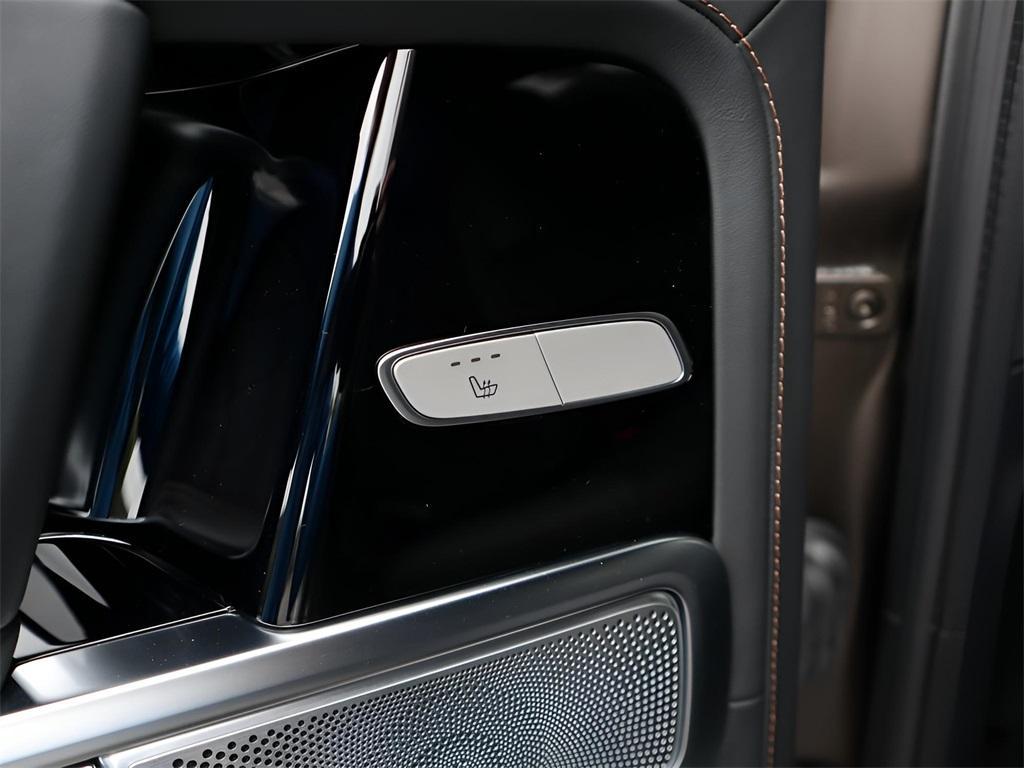 new 2025 Mercedes-Benz AMG G 63 car, priced at $215,420