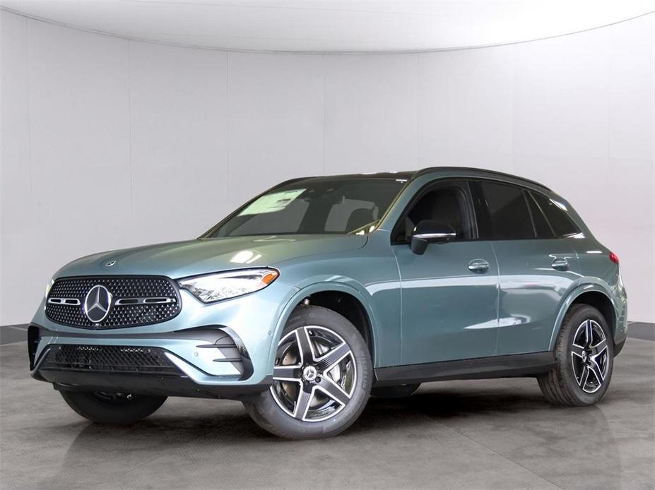 new 2025 Mercedes-Benz GLC 300 car, priced at $64,985