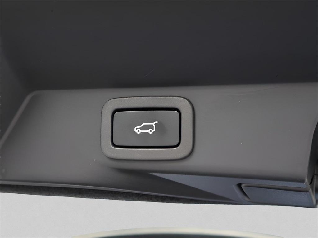 used 2020 Land Rover Range Rover Sport car, priced at $36,977