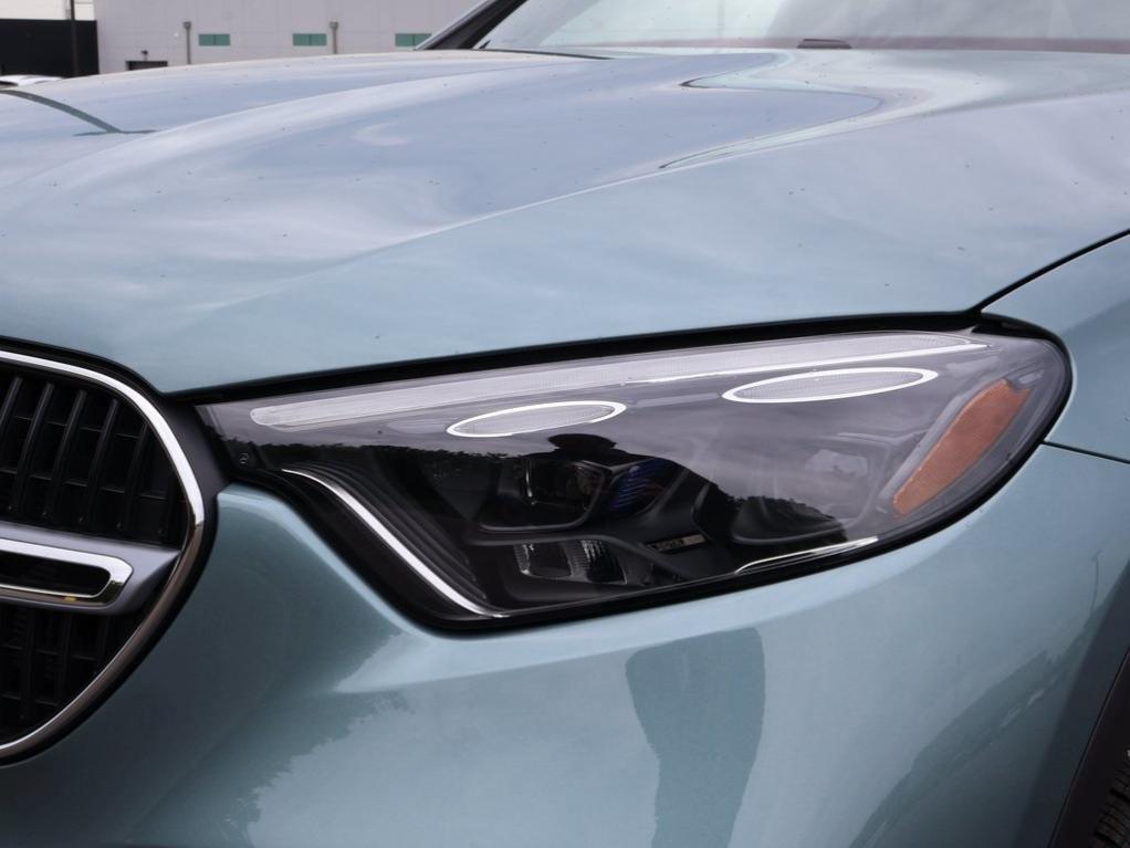 new 2025 Mercedes-Benz GLC 350e car, priced at $70,935
