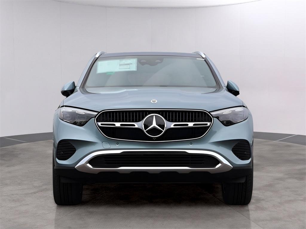 new 2025 Mercedes-Benz GLC 350e car, priced at $70,935
