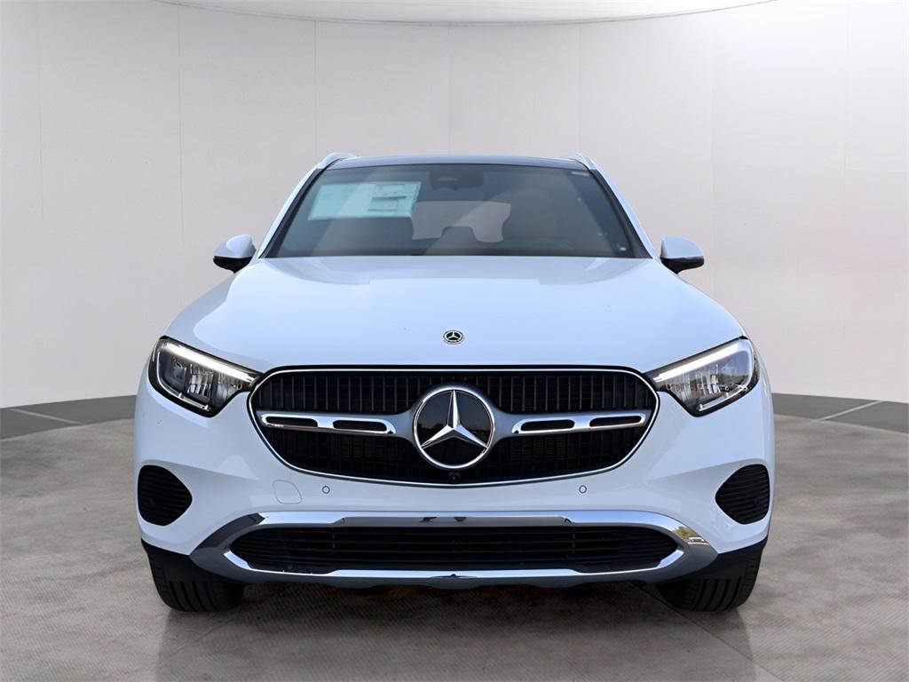 new 2025 Mercedes-Benz GLC 300 car, priced at $59,415