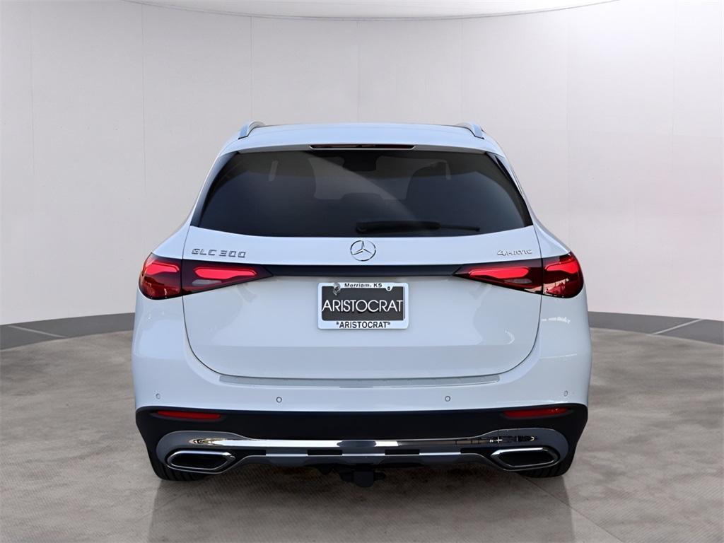 new 2025 Mercedes-Benz GLC 300 car, priced at $59,415